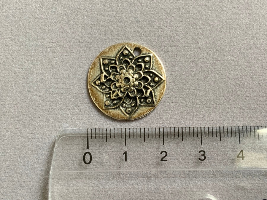 Anhänger Metall "Blume rund", Farbe silber