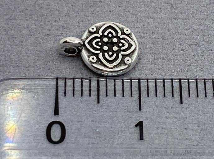 Anhänger Metall Ornament 10 mm, Farbe altsilber - bead&more