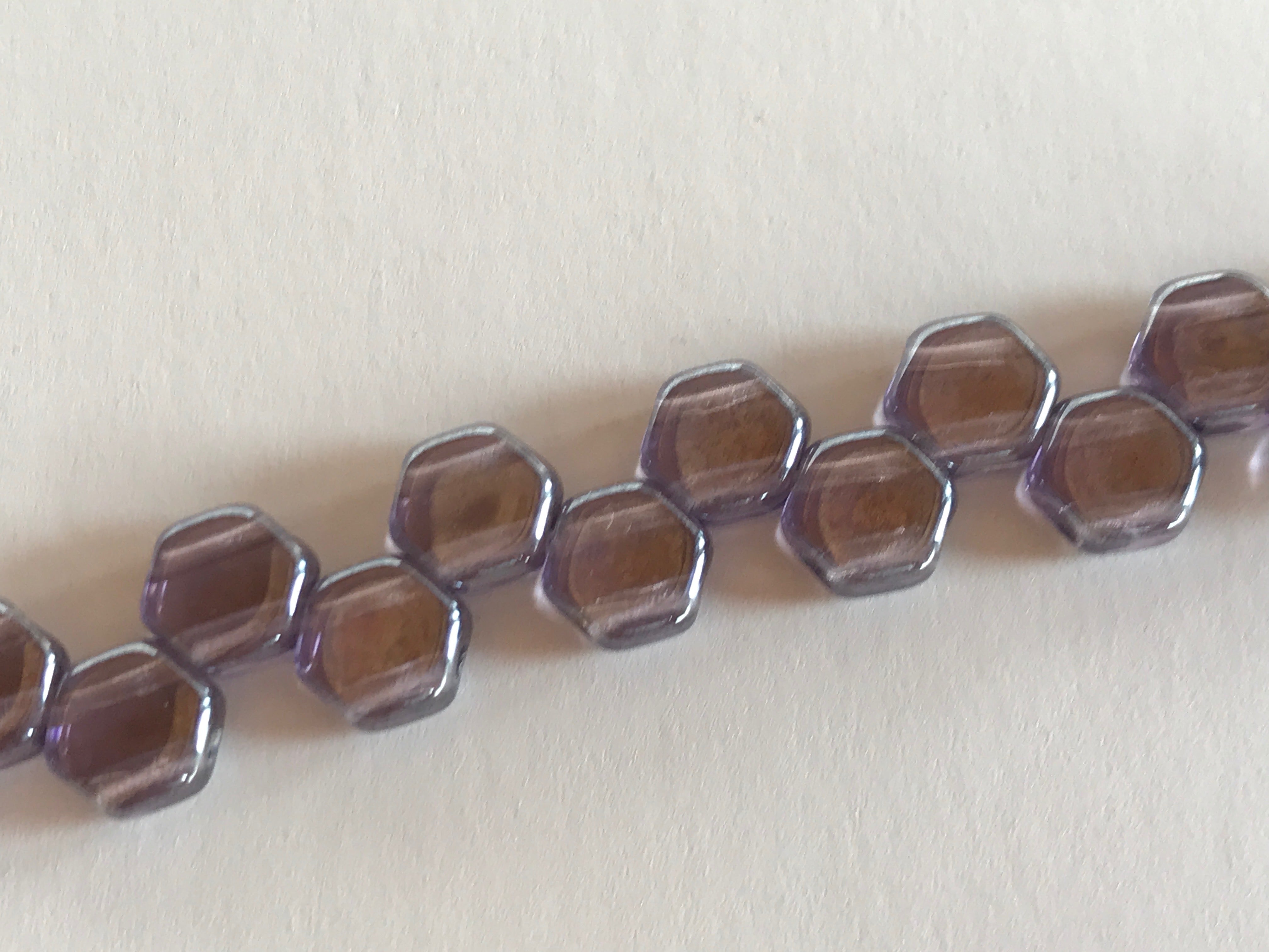 HONEYCOMB 6MM, Farbe 50 TANZANITE LUSTER - bead&more