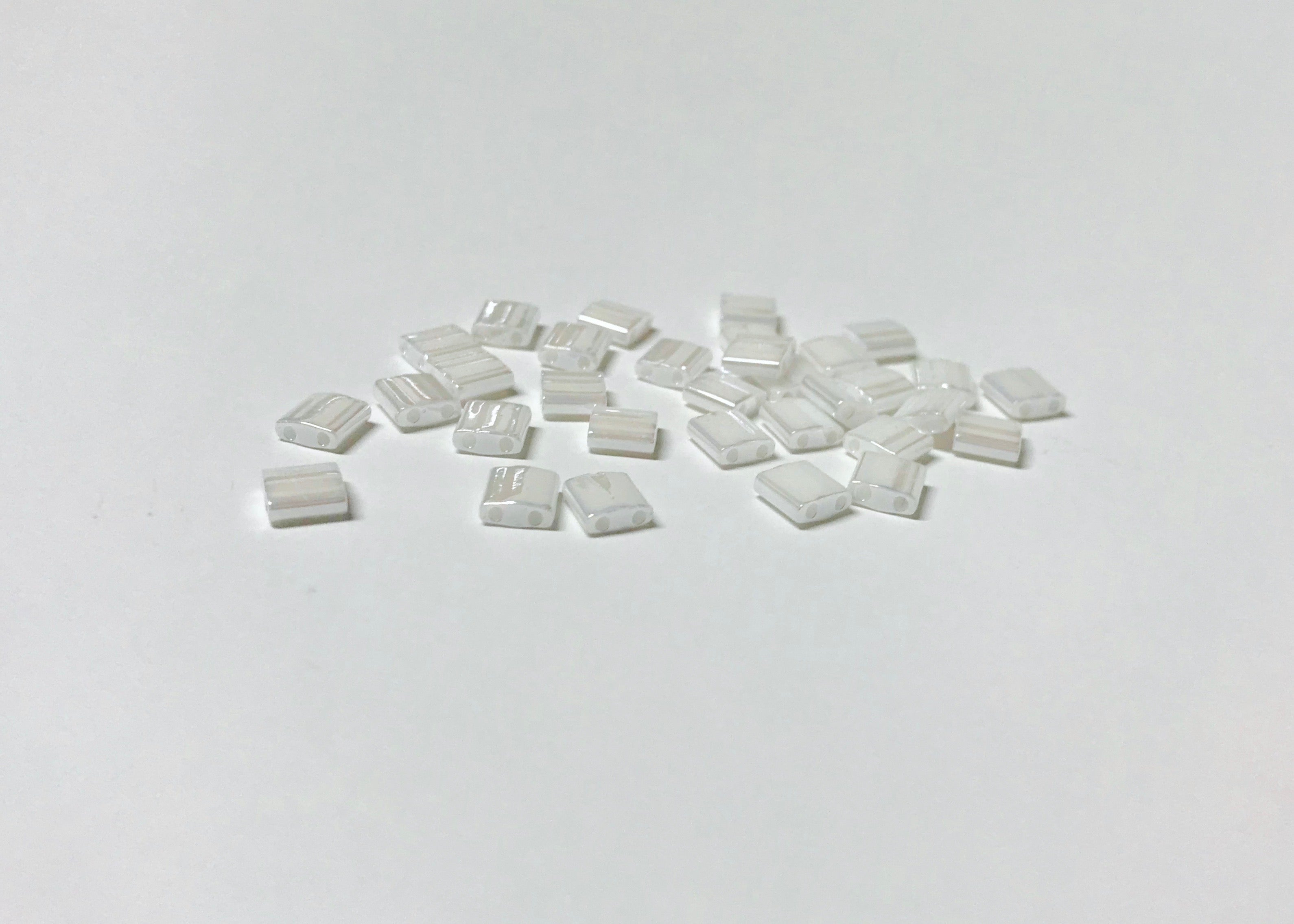 32WhitepearlTL420.jpg