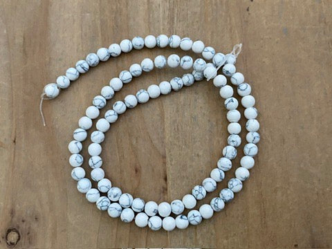 Perles en pierre naturelle calcite 4 mm - couleur marbre gris blanc mat 