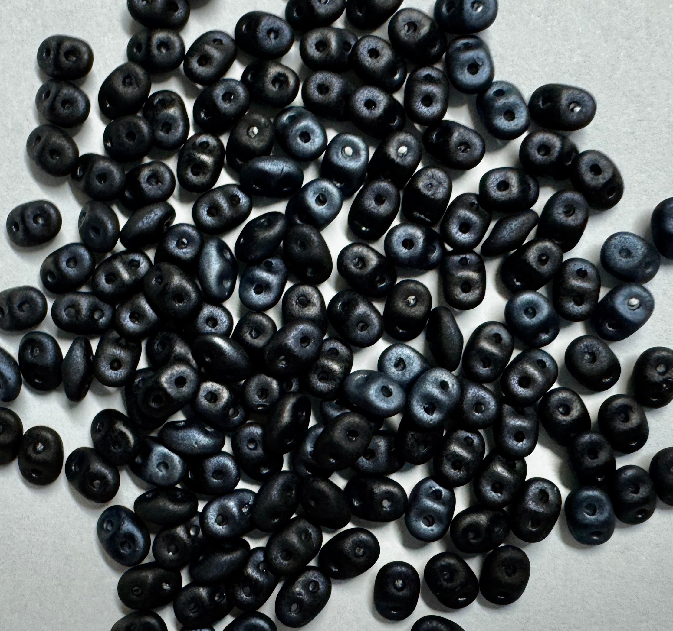 Perle di vetro Superduo Matubo 2,5 x 5 mm Colore 50 Metal Lustre Acciaio Opaco Blu