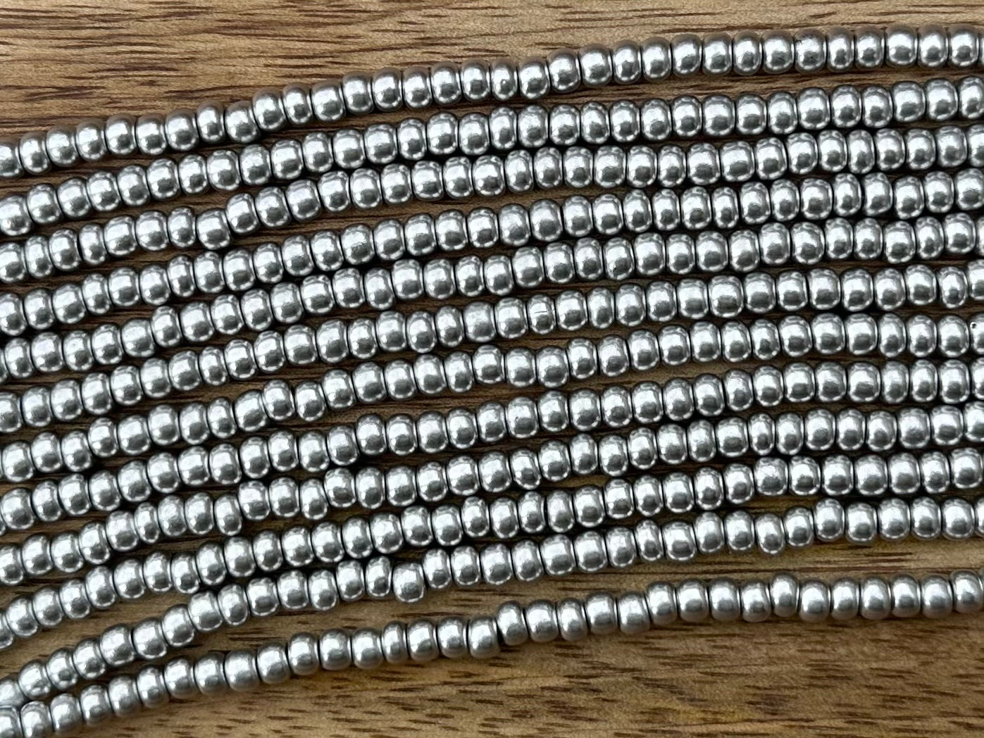 Preciosa Glass Seed Beads - Farbe bright silver