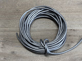 Lederkordel rund 2 mm, Farbe 021 metallic silver