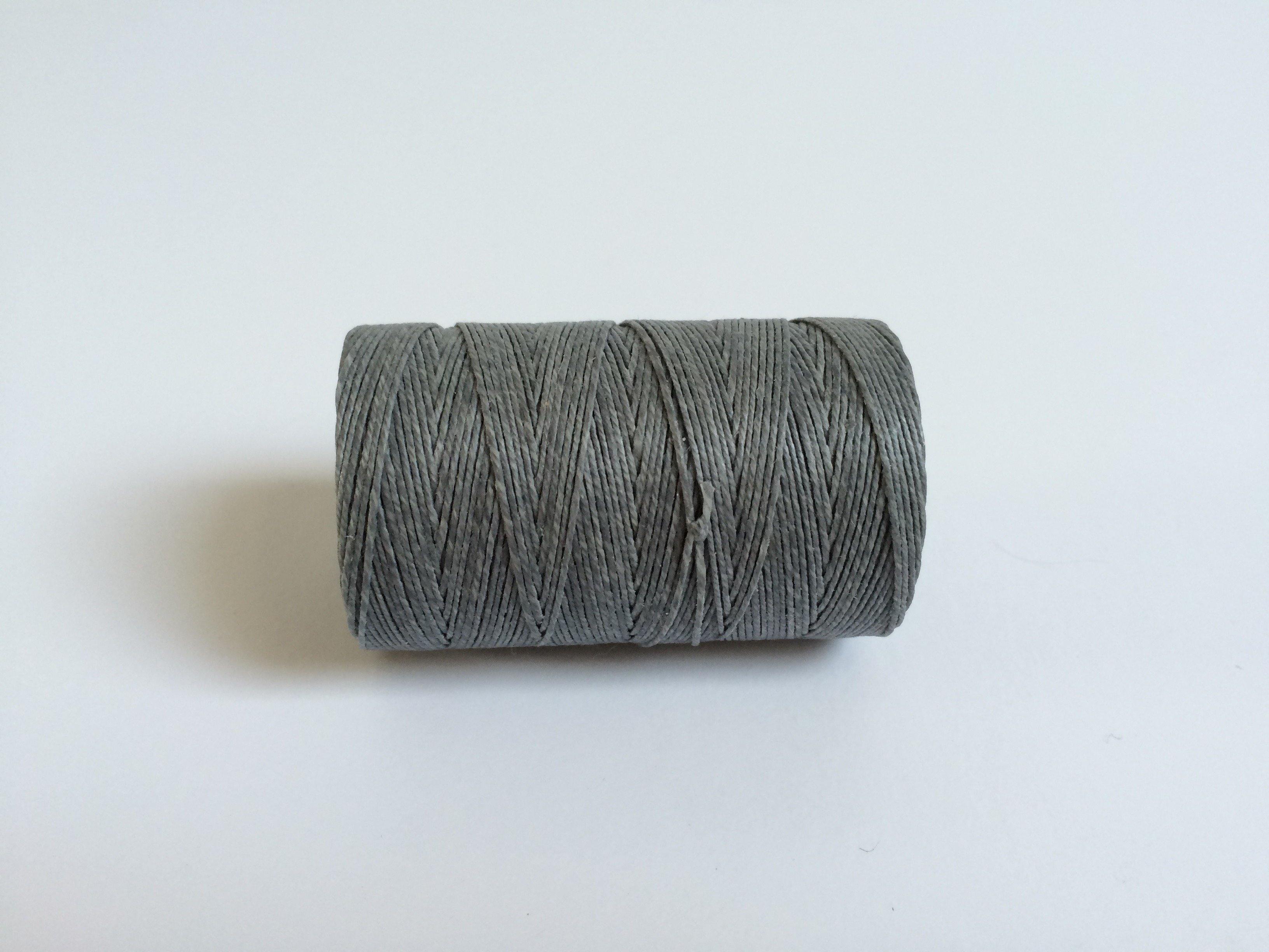  Irish Waxed Linen, Farbe 03 slate grey - bead&more