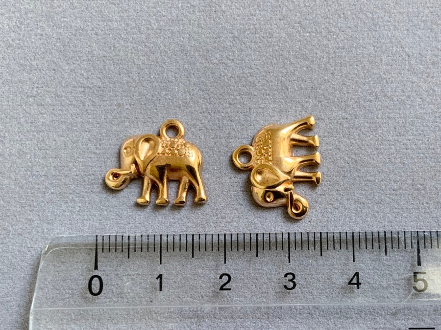 Pendentif en métal "éléphant", couleur or rose