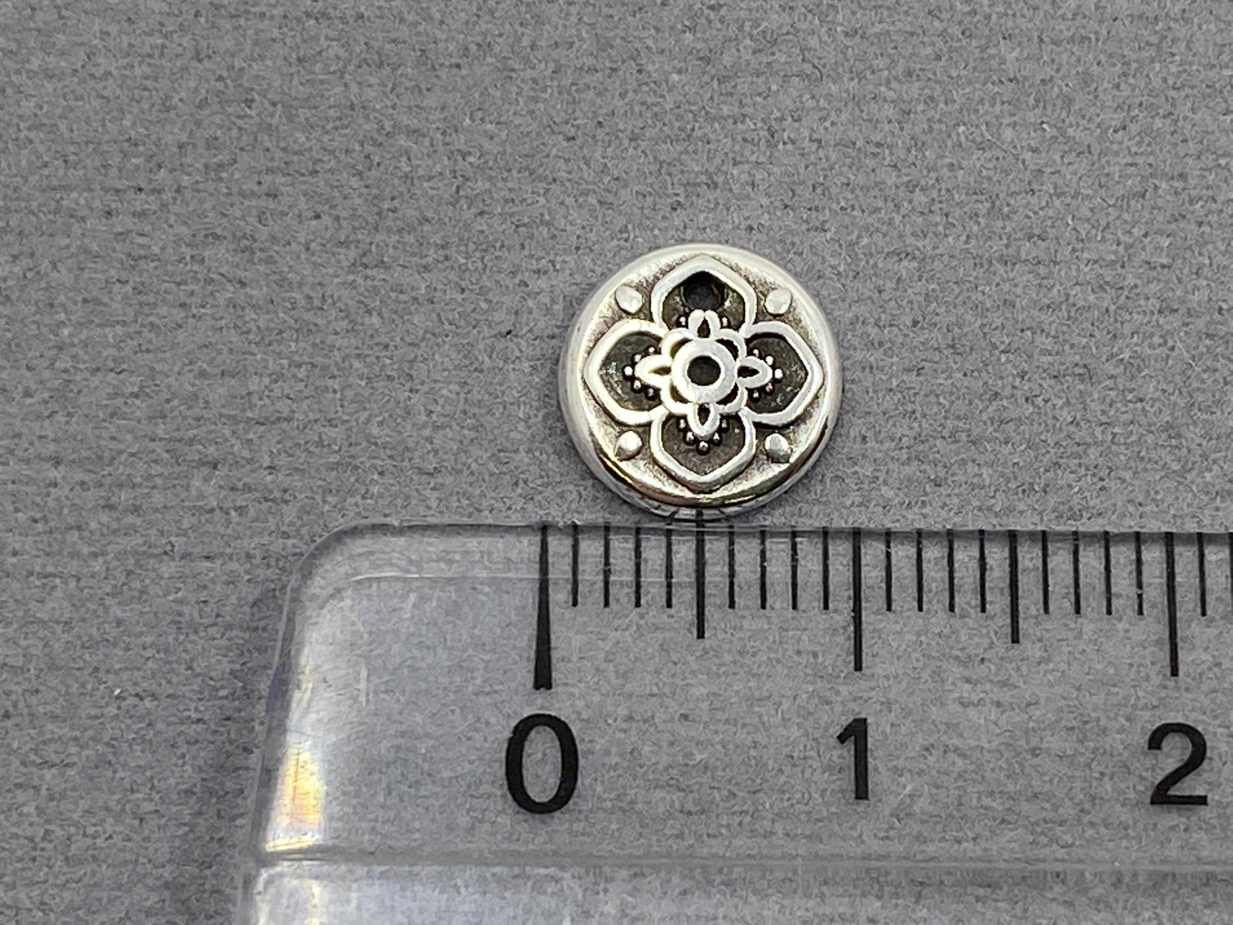 Anhänger Metall Ornament 9 mm, Farbe altsilber - bead&more