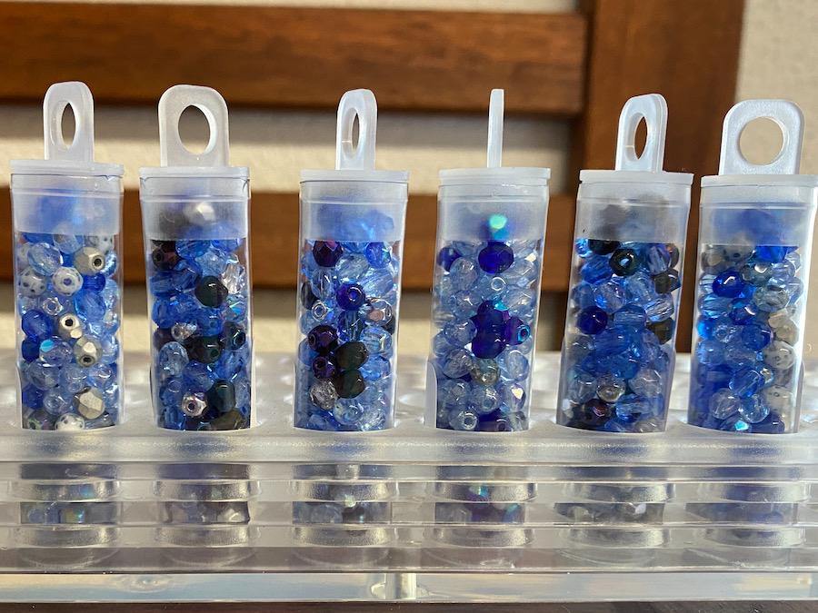 Glasschliffperlen 4mm, Farbe Mix Blue 02 - bead&more