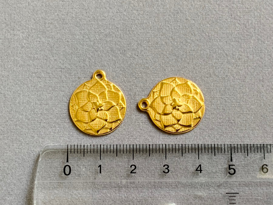 Ciondolo in metallo "fiore", colore oro