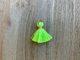 Ciondolo nappa 1,5 cm, colore oro, verde chiaro