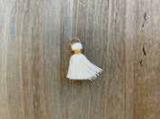 Nappa pendente 1,5 cm, colore oro, bianco sporco