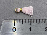 Anhänger Mini-Quaste 1 cm, Farbe gold, rosa