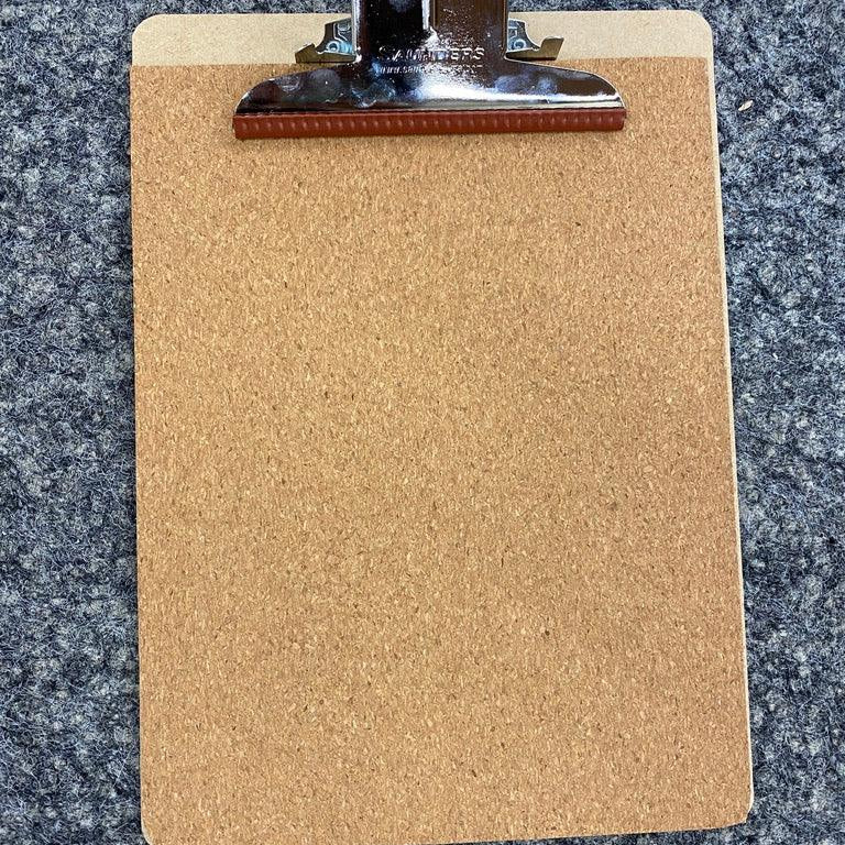 Makramee-Klemmbrett aus Holz - bead&more