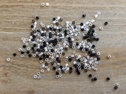 Perles de verre Delica 11/0 - Mélange cravate noire