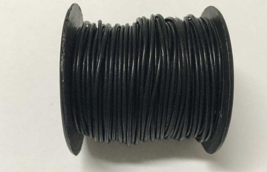 Lederkordel rund 1 mm, Farbe 05 natural black - bead&more