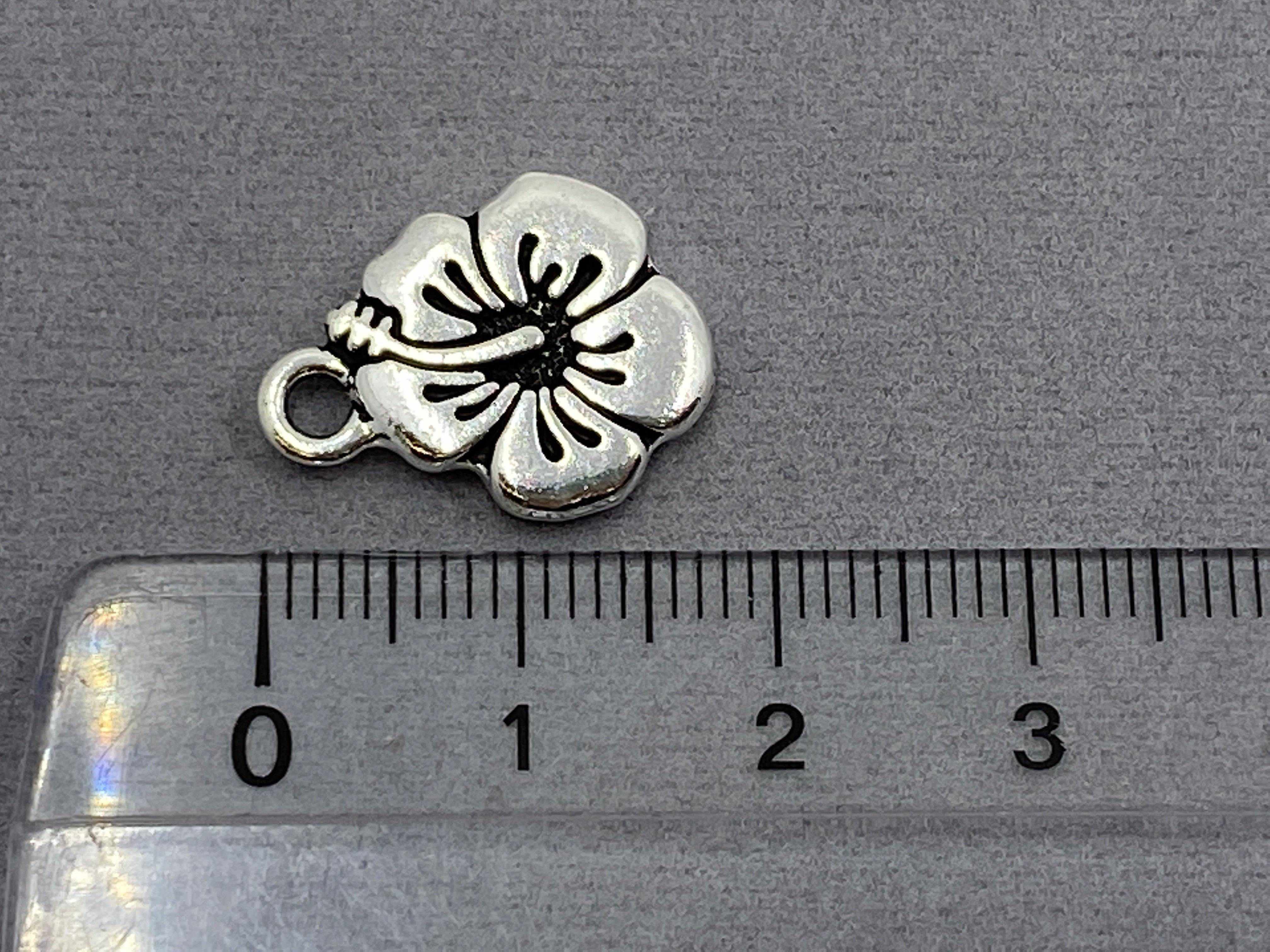 Anhänger Metall Hibiscus 18 mm, Farbe altsilber - bead&more