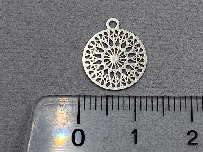 Pendentif en métal "Mandala bohème", couleur argent