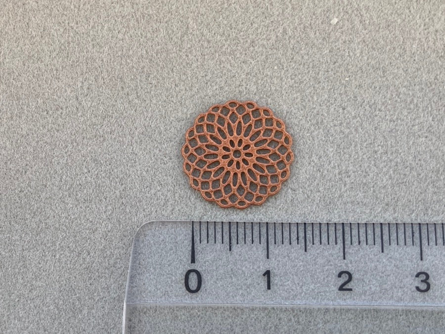 Pendentif/connecteur métal "fleur de bohème", couleur cuivre