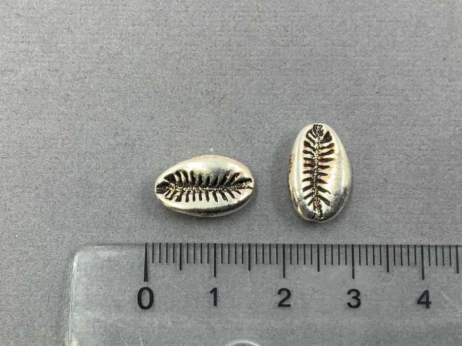 Perle en métal « Coquille Kauri », argentée