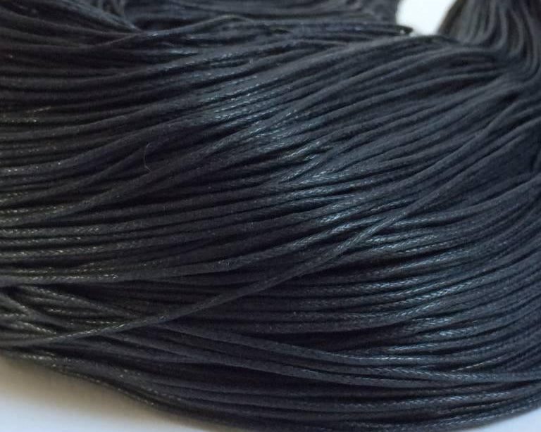 Baumwollkordeln gewachst 1 mm, Farbe 01 schwarz - bead&more