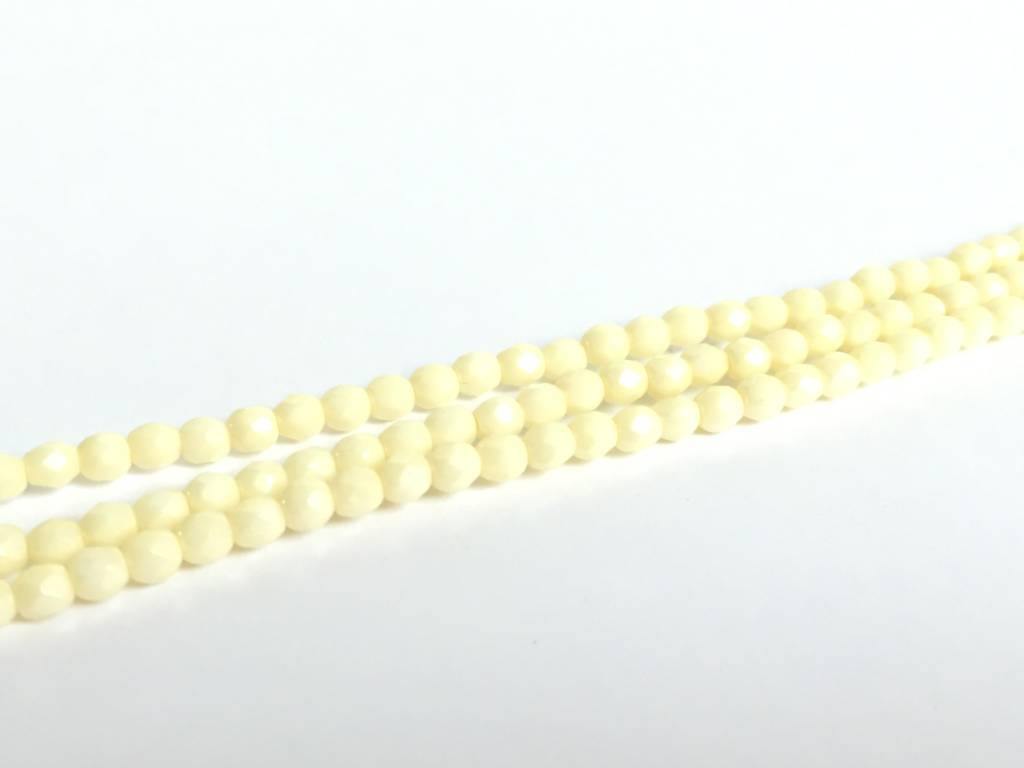 Glasschliffperlen feuerpoliert 4mm, Farbe B69 Chalk White Ivory - bead&more
