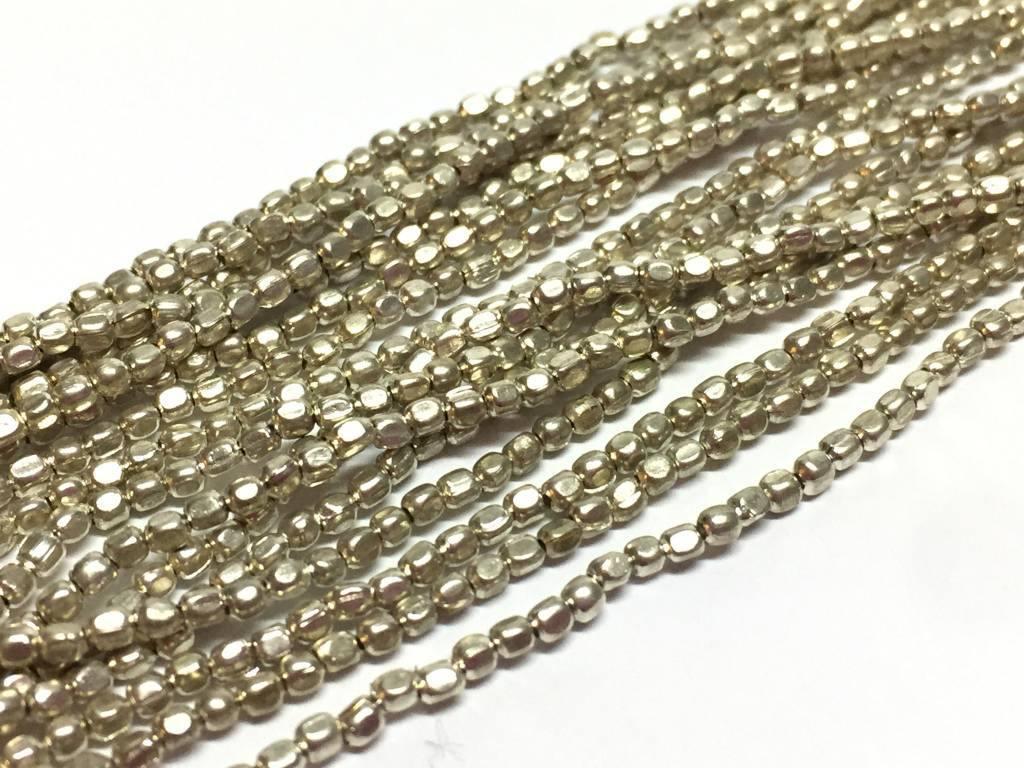 Metallperlen - Square Brass Beads 2 mm, silver plated - bead&more