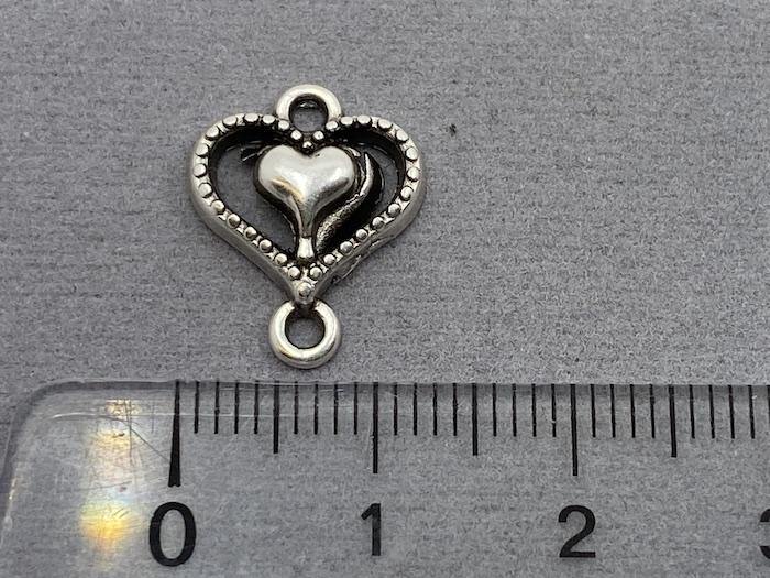 Zwischenteil Metall "Herz" 16 mm, Farbe altsilber - bead&more