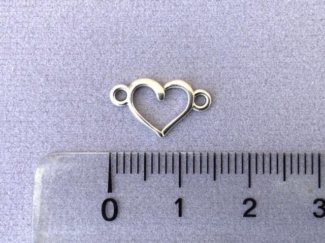Zwischenteil Metall „Herz" mit Ösen, Farbe silber - bead&more